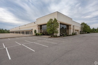 Plus de détails pour 7800 Cochran Rd, Solon, OH - Industriel/Logistique à louer