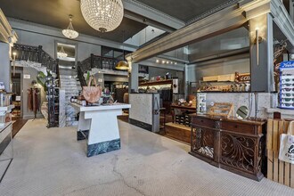 110 N Tennessee St, McKinney, TX à louer Photo intérieure– Image 2 sur 51