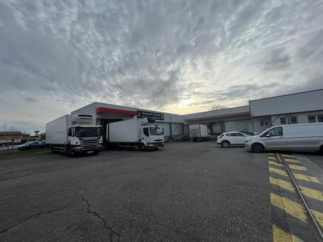 Plus de détails pour Bureau à vendre