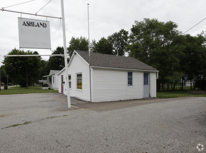 900 E Main St, Ashland, OH à vendre - Photo de l’immeuble – Image 2 sur 2