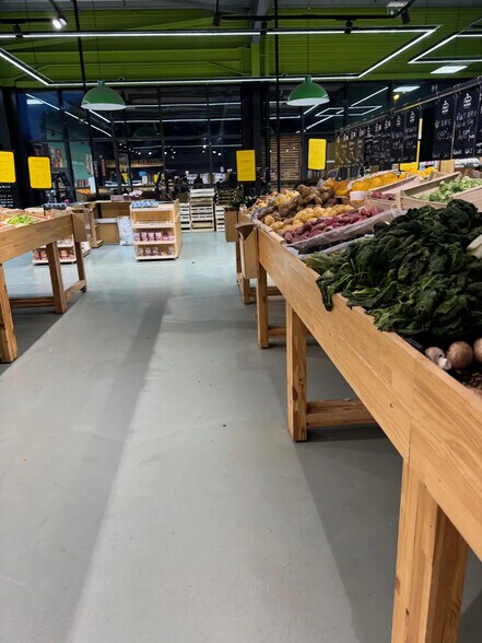 Local commercial dans Anglet à vendre - Photo de l’immeuble – Image 3 sur 6