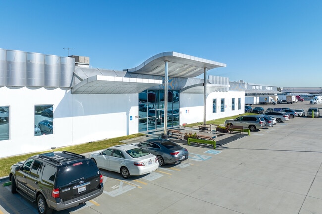 Plus de détails pour 900 Turnbull Canyon Rd, City of Industry, CA - Bureau, Industriel/Logistique à louer