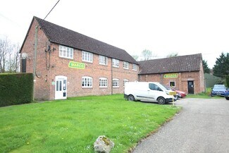 Plus de détails pour Fisher Ln, Chiddingfold - Bureau, Industriel/Logistique à louer