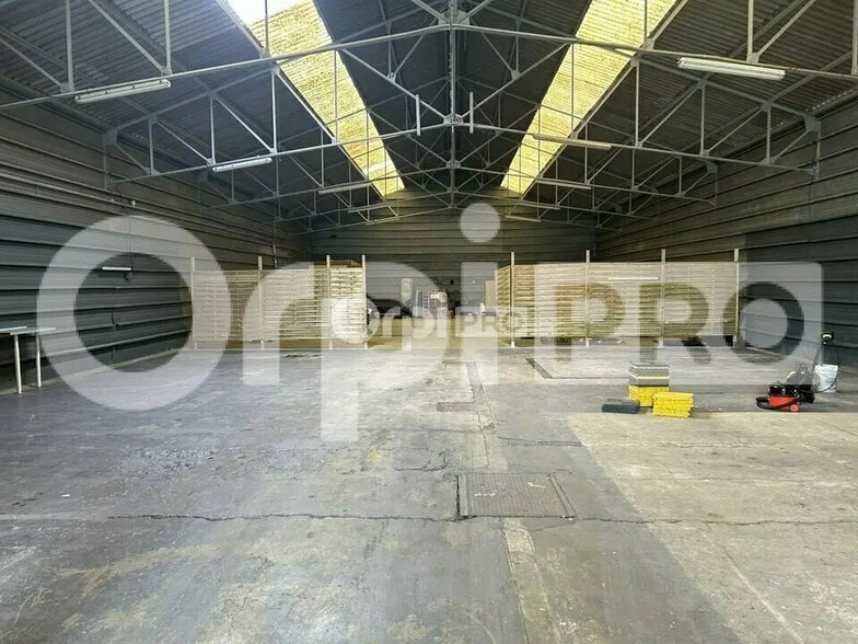 Local d’activités dans Beauvais à louer - Photo intérieure – Image 2 sur 7