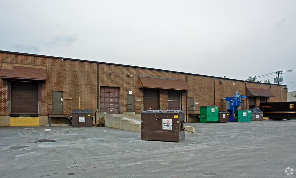 1501 Grandview Ave, Paulsboro, NJ à louer - Photo de l’immeuble – Image 3 sur 6