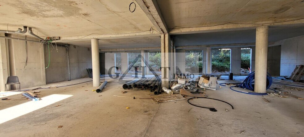 Local commercial dans Le Muy à vendre - Photo intérieure – Image 3 sur 3