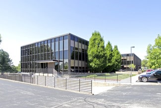 Plus de détails pour 9990 Old Olive Street Rd, Creve Coeur, MO - Bureau à vendre