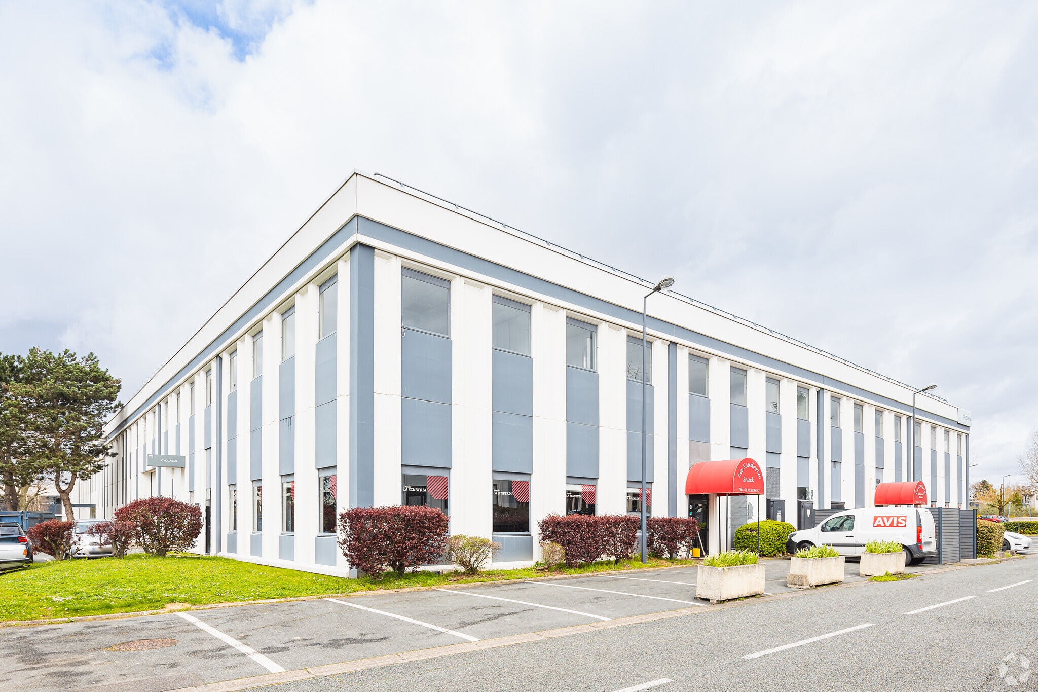 10 Avenue Du Québec, Villebon-sur-Yvette à louer Photo principale– Image 1 sur 3