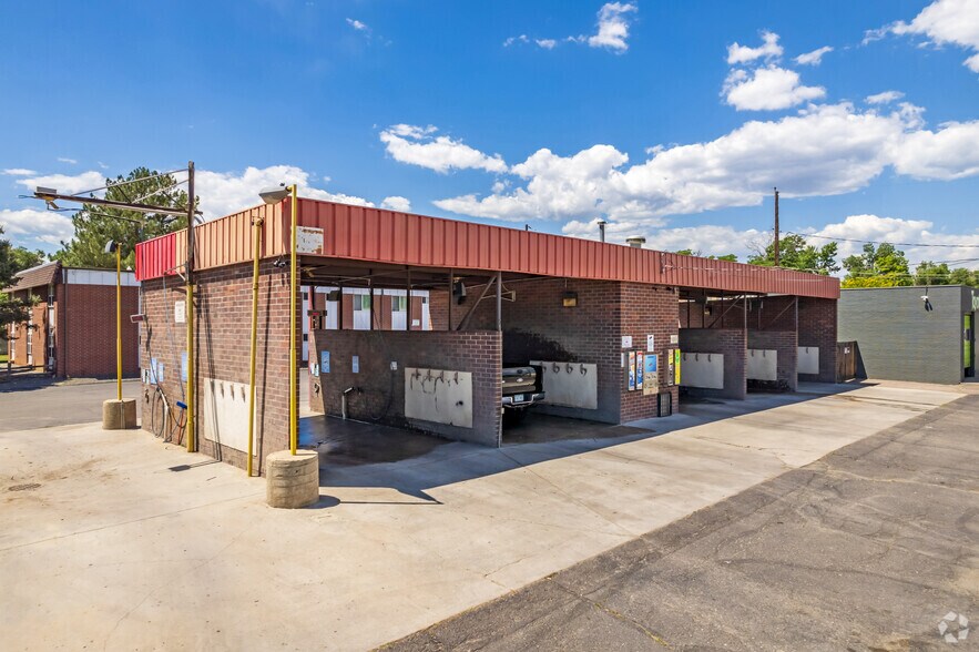 9500 W 44th Ave, Wheat Ridge, CO à vendre - Photo de l’immeuble – Image 2 sur 6