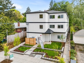 Plus de détails pour 232 NE 61st Ave, Portland, OR - Logement à vendre
