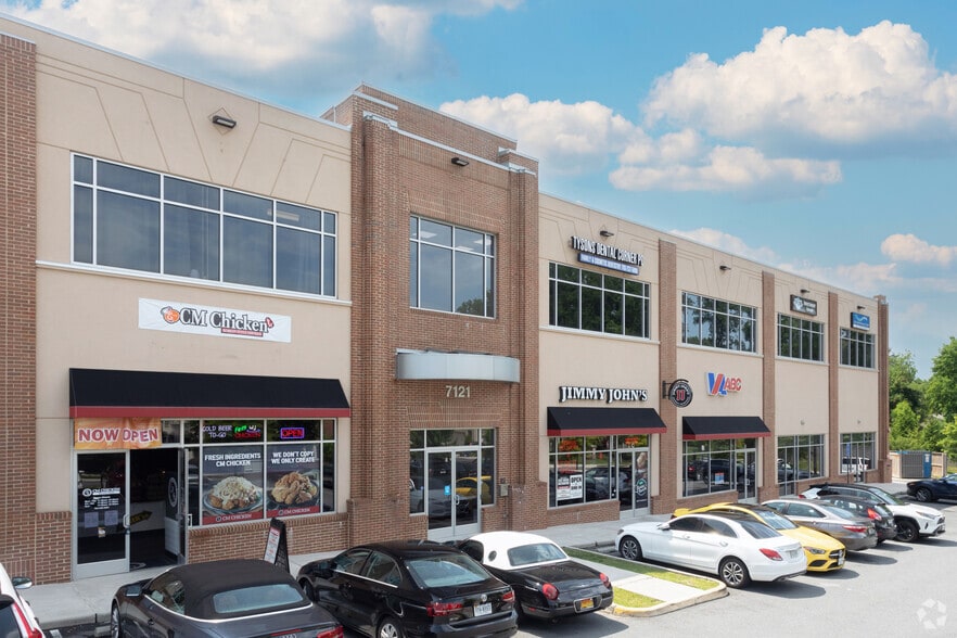 7121 Leesburg Pike, Falls Church, VA à vendre - Photo de l’immeuble – Image 2 sur 10