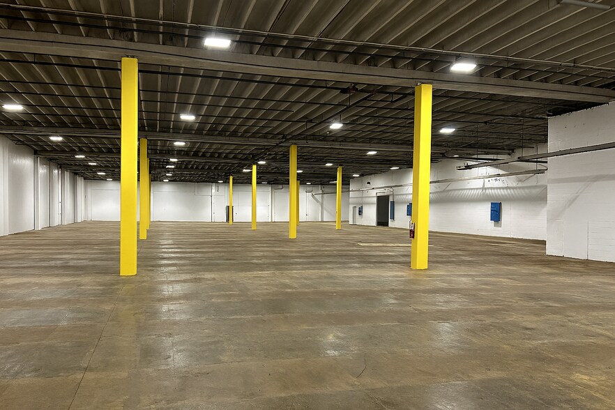 100 Saxony Dr, Mc Adenville, NC à louer - Photo de l’immeuble – Image 3 sur 4