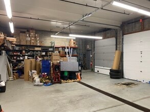 2107 Springfield Ave, Vauxhall, NJ à louer Photo intérieure– Image 2 sur 6