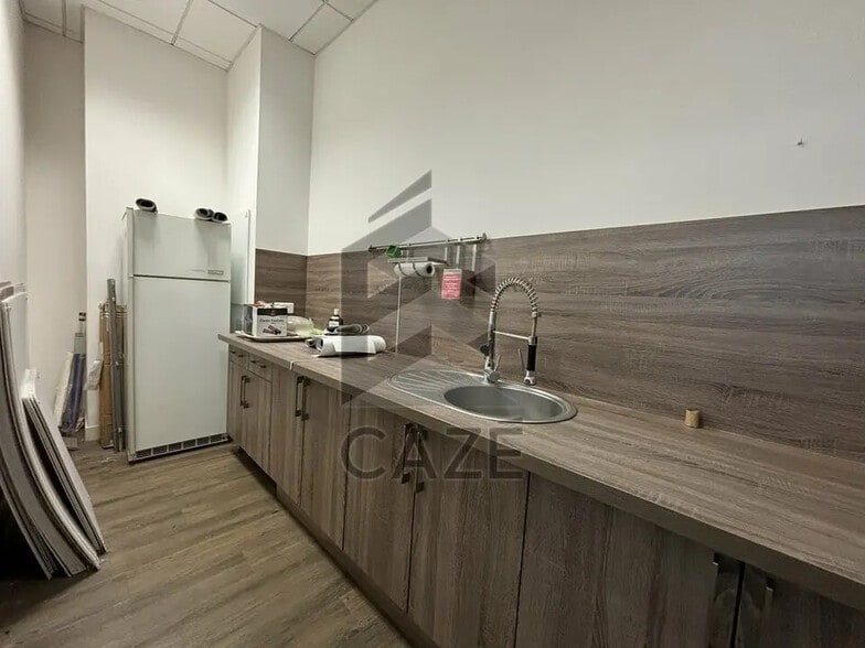 Bureau dans Mérignac à louer - Photo de l’immeuble – Image 3 sur 7