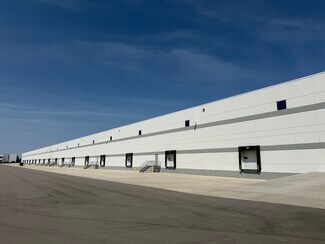 Plus de détails pour 5201 Dean Lakes Blvd, Shakopee, MN - Industriel/Logistique à louer