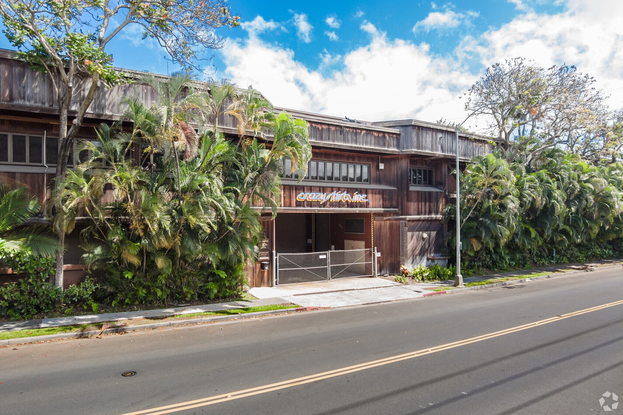 99-969 Iwaena St, Aiea, HI à vendre Photo de l’immeuble– Image 1 sur 13