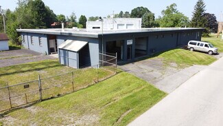 Plus de détails pour 10 Rhoda St, Farrell, PA - Local d'activités à louer