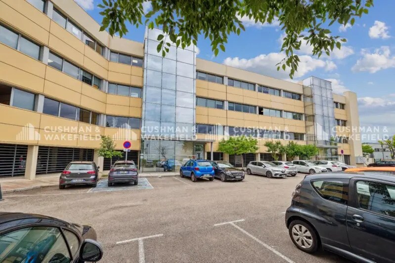 165 Avenue Du Marin Blanc, Aubagne à louer Photo de l’immeuble– Image 1 sur 6