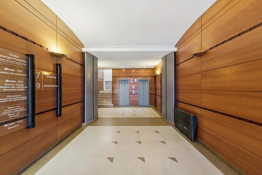 Bureau dans Paris à louer - Hall d’entrée – Image 2 sur 15