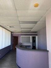 1263 S Highland Ave, Lombard, IL à louer Photo intérieure– Image 2 sur 13