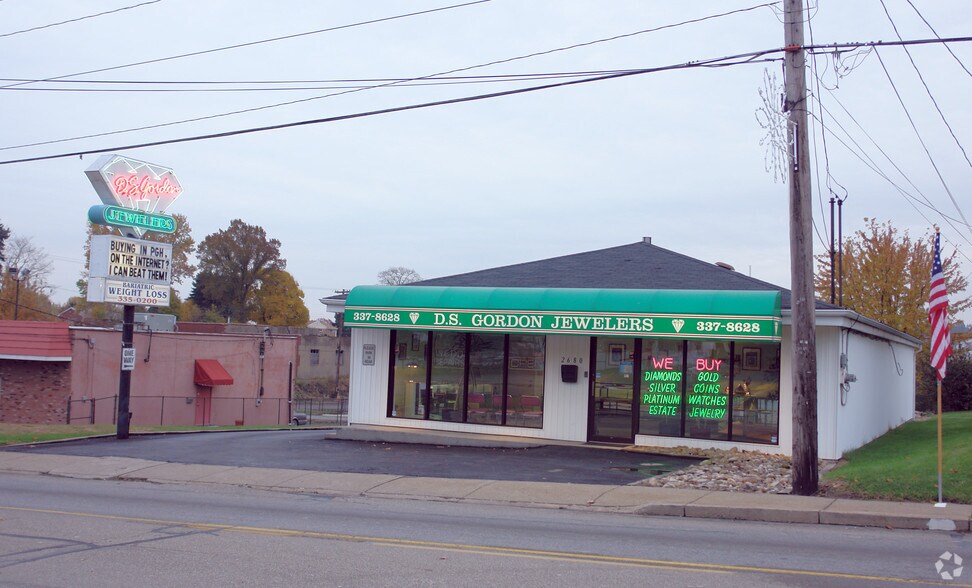 2680 Leechburg Rd, New Kensington, PA à louer - Photo de l’immeuble – Image 3 sur 4