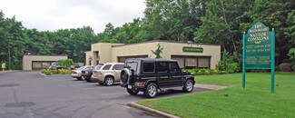 Plus de détails pour 189 Main Rd, Riverhead, NY - Bureau à louer