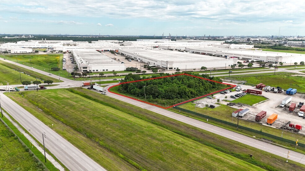 Red Bluff Rd & Bay Area Blvd, Pasadena, TX à vendre - Aérien – Image 2 sur 2