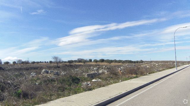 Terrain dans Seseña, Toledo à vendre - Photo de l’immeuble – Image 2 sur 4