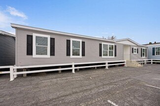 Plus de détails pour Chapel Dr, Pine Grove, PA - Logement à vendre
