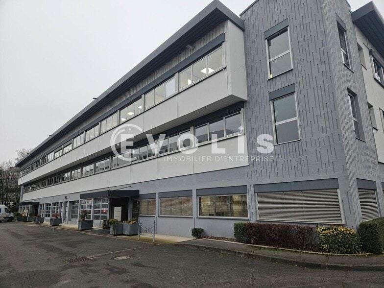 Bureau dans Palaiseau à louer - Photo de l’immeuble – Image 1 sur 19