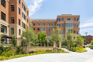 Plus de détails pour 4865 MacArthur Blvd NW, Washington, DC - Local commercial à louer
