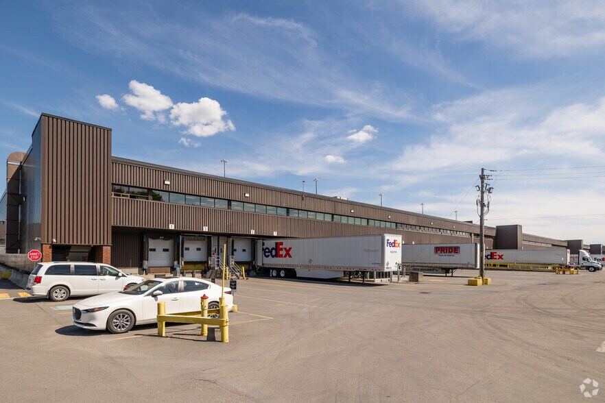 12005 Raymonde-de Laroche, Mirabel, QC à louer - Photo de l’immeuble – Image 3 sur 5