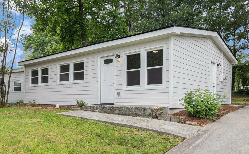 340 Bell St SE, Marietta, GA à vendre - Photo de l’immeuble – Image 2 sur 11