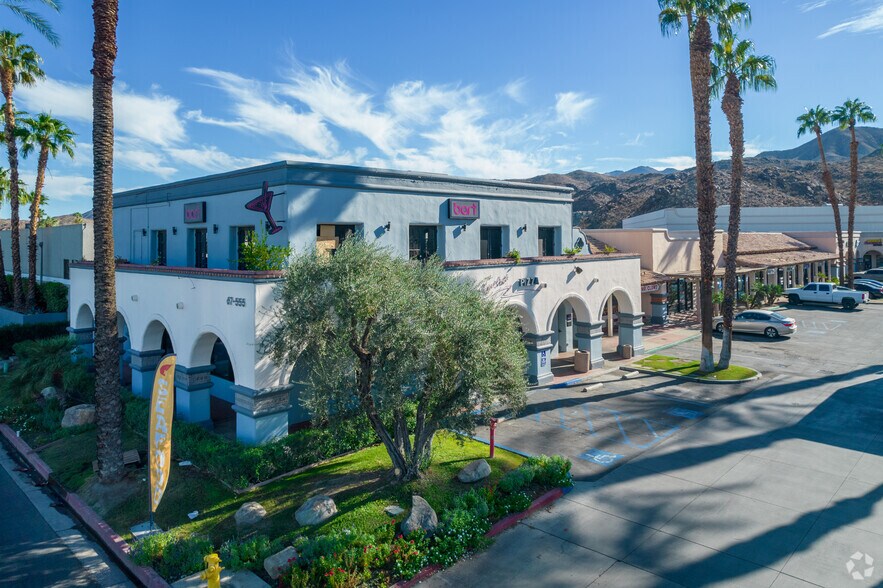 67555-67575 E Palm Canyon Dr, Cathedral City, CA à louer - Photo de l’immeuble – Image 2 sur 7