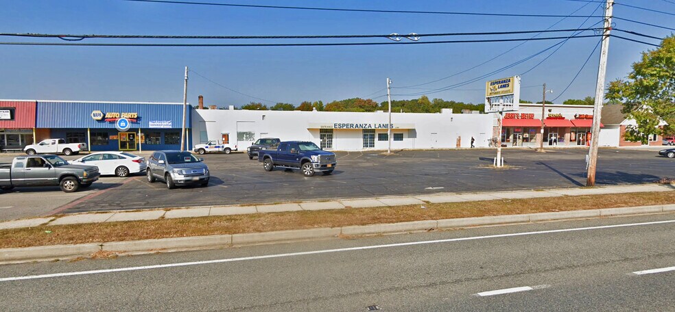 22654 Three Notch Rd, Lexington Park, MD à vendre - Photo de l’immeuble – Image 2 sur 6