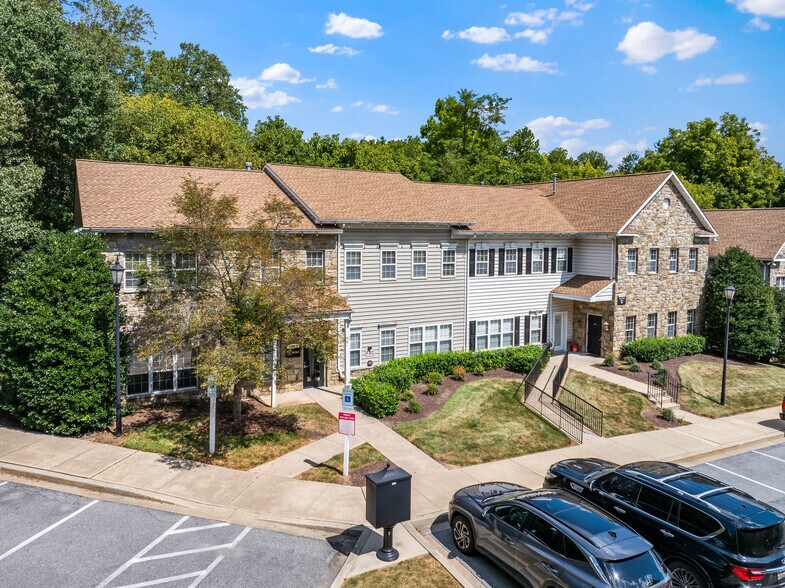 7300-7320 Grace Dr, Columbia, MD à louer - Photo de l’immeuble – Image 3 sur 10