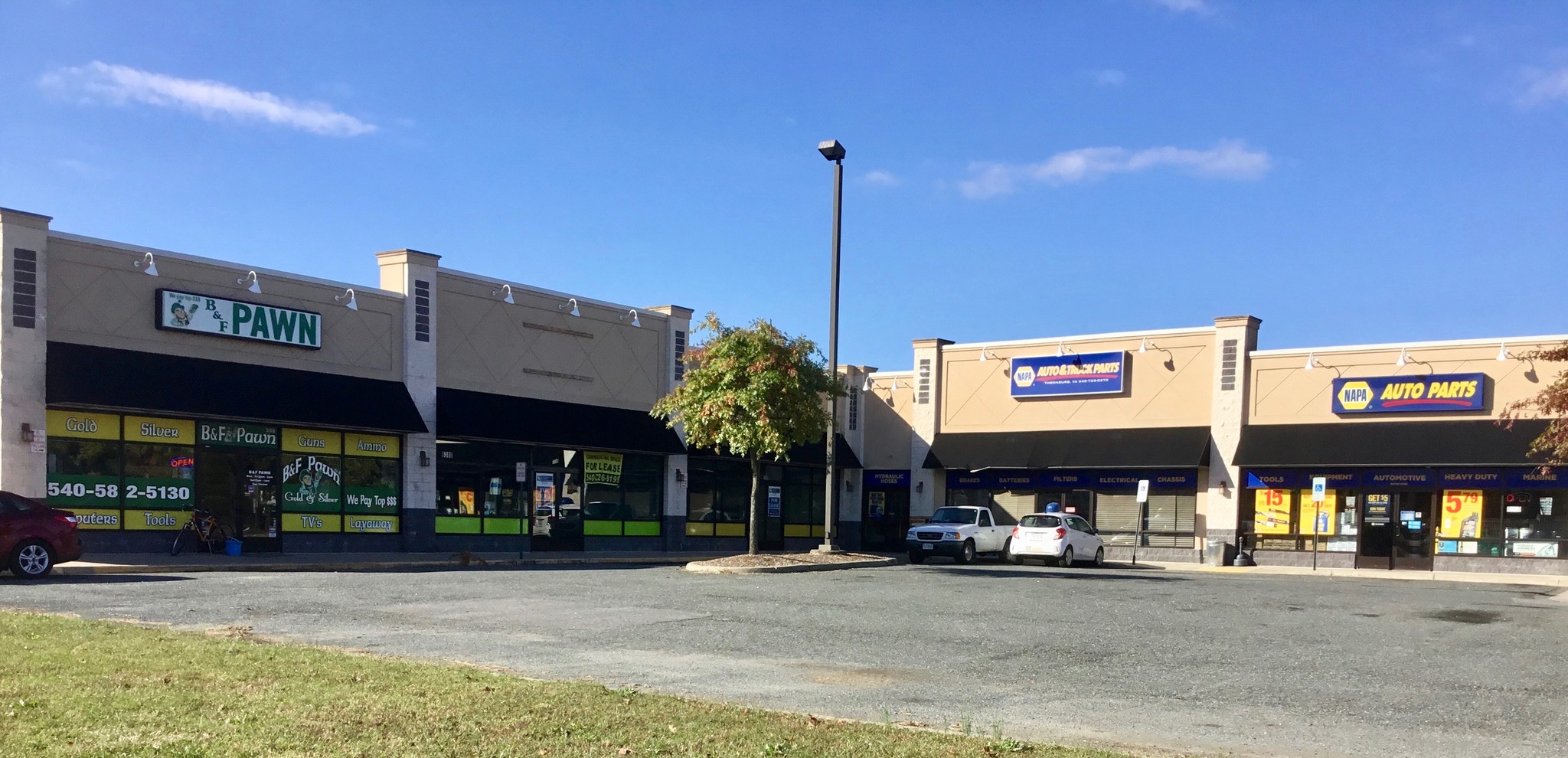 6380 Jefferson Davis Hwy, Spotsylvania, VA à louer Photo de l’immeuble– Image 1 sur 9