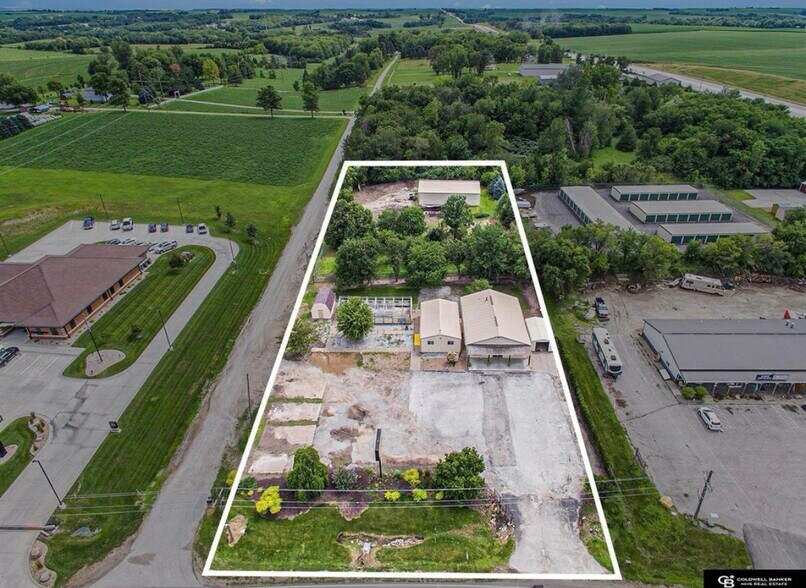 113 Rock Bluff Rd, Plattsmouth, NE à vendre - Photo de l’immeuble – Image 2 sur 35