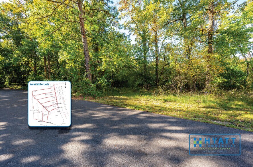 2421 Peppermill Dr, Glen Burnie, MD à vendre - Photo principale – Image 1 sur 9