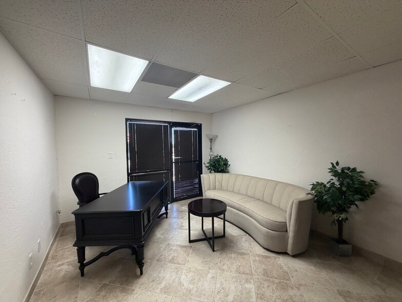 7745 E Redfield Rd, Scottsdale, AZ à vendre - Photo de l’immeuble – Image 3 sur 14