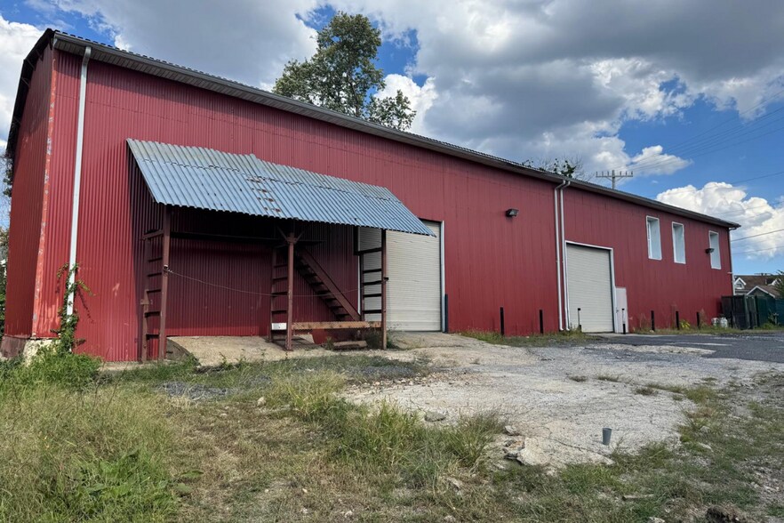 2039 Hollins Ferry Rd, Baltimore, MD à vendre - Photo de l’immeuble – Image 3 sur 19