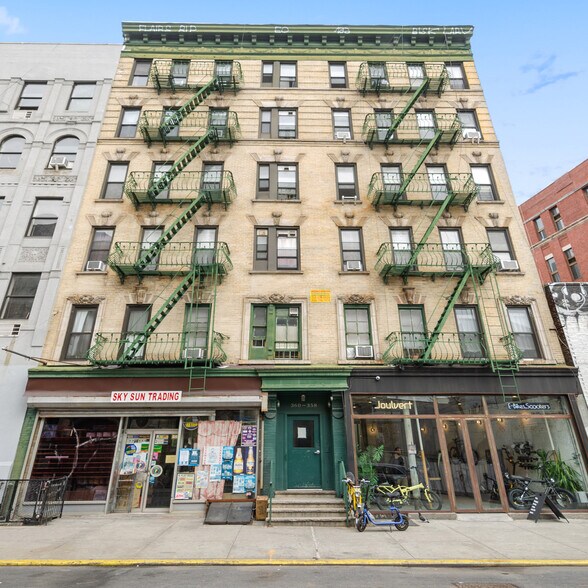 358-360 Broome St, New York, NY à vendre - Photo de l’immeuble – Image 1 sur 10
