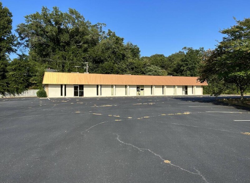105 N Boyce St, Union, SC à louer - Photo de l’immeuble – Image 2 sur 2