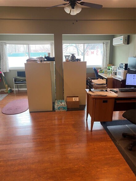 136 Jersey Ave, Port Jervis, NY à vendre - Photo de l’immeuble – Image 3 sur 7