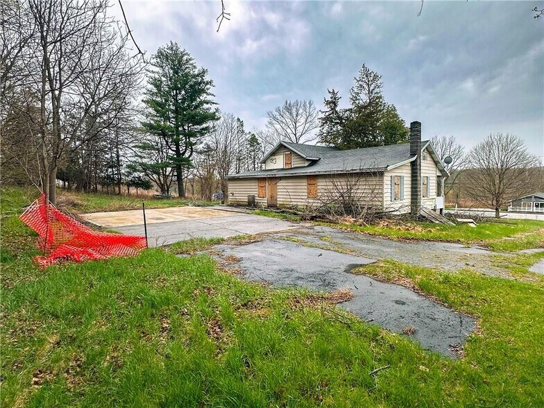 7168 NY-96, Victor, NY à vendre - Photo de l’immeuble – Image 2 sur 4