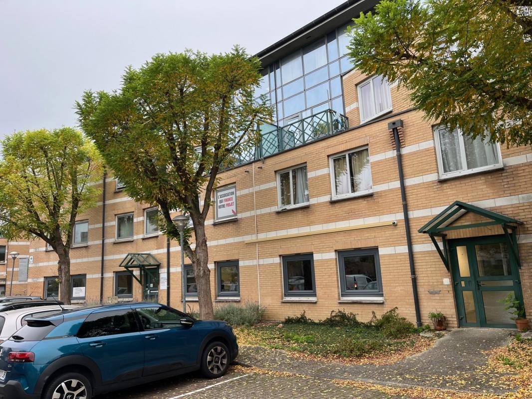 Avenue Du Centaure, Cergy à vendre Photo de l’immeuble– Image 1 sur 15