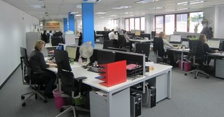 Plus de détails pour 1-5 Argyle Way, Stevenage - Bureau à louer