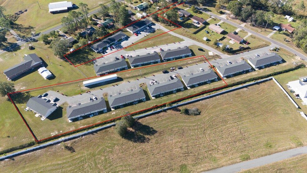 229 Doors 102 storage Ga portfolio portefeuille de 58 biens à vendre sur LoopNet.fr - Photo de l’immeuble – Image 1 sur 12