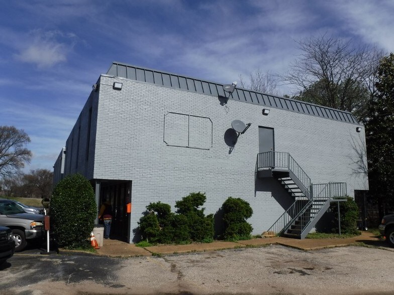 3290 New Getwell Rd, Memphis, TN à louer - Photo de l’immeuble – Image 2 sur 14