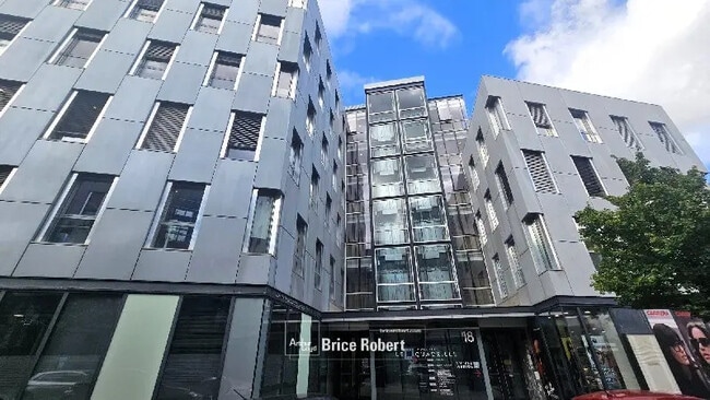 Plus de détails pour Bureau à louer